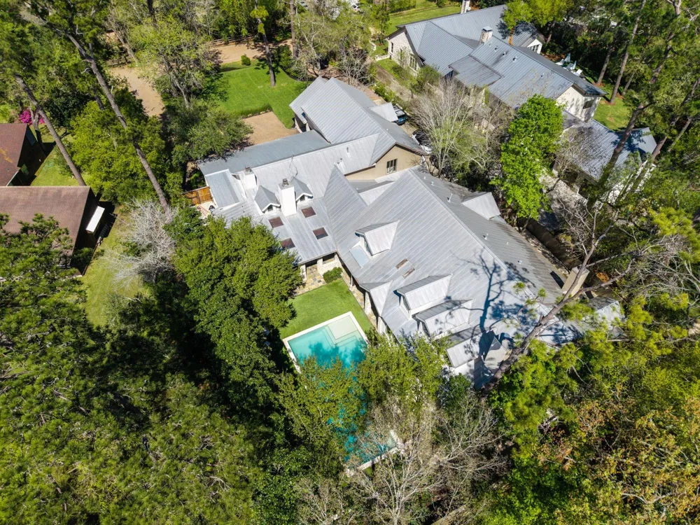 354 Piney Point Road Houston, TX 77024