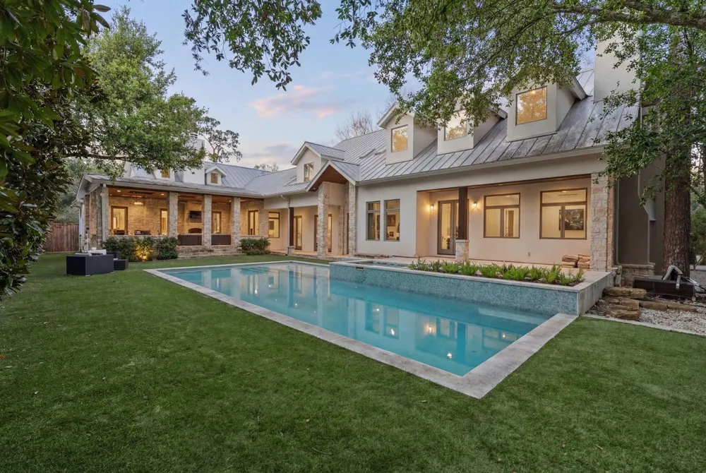 354 Piney Point Road Houston, TX 77024
