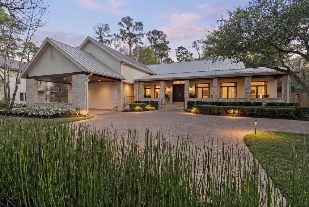354 Piney Point Road Houston, TX 77024