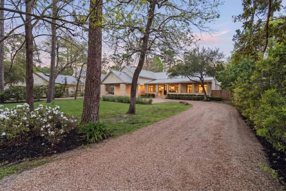 354 Piney Point Road Houston, TX 77024