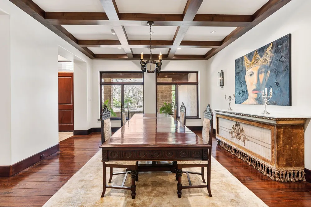 354 Piney Point Road Houston, TX 77024