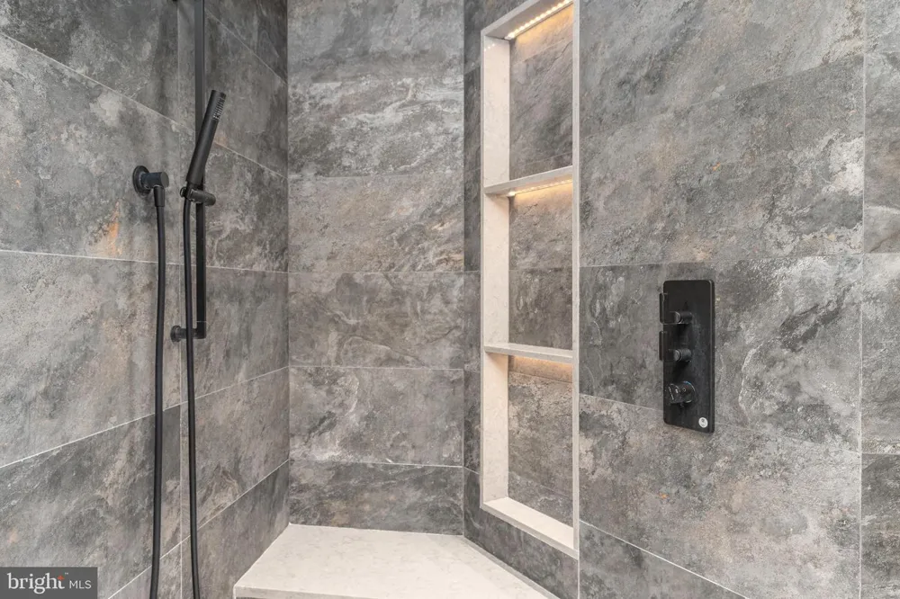 1683 34TH STREET NW Washington, DC 20007