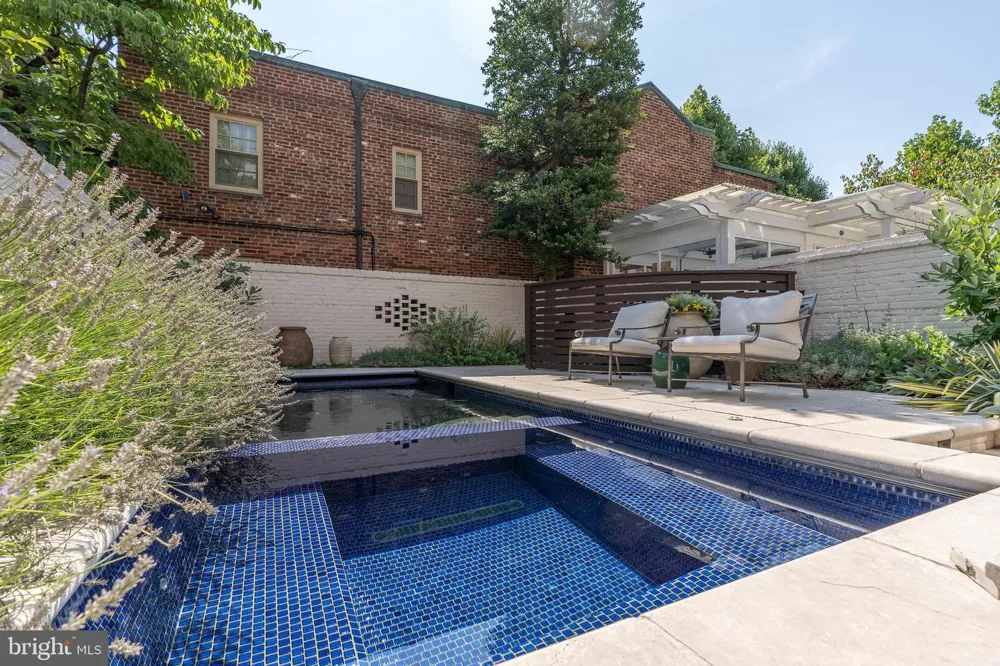 1683 34TH STREET NW Washington, DC 20007