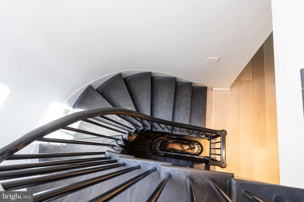 1683 34TH STREET NW Washington, DC 20007