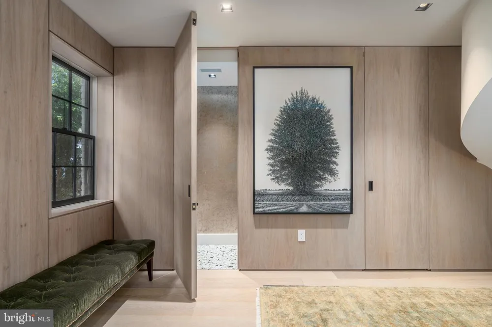 1683 34TH STREET NW Washington, DC 20007