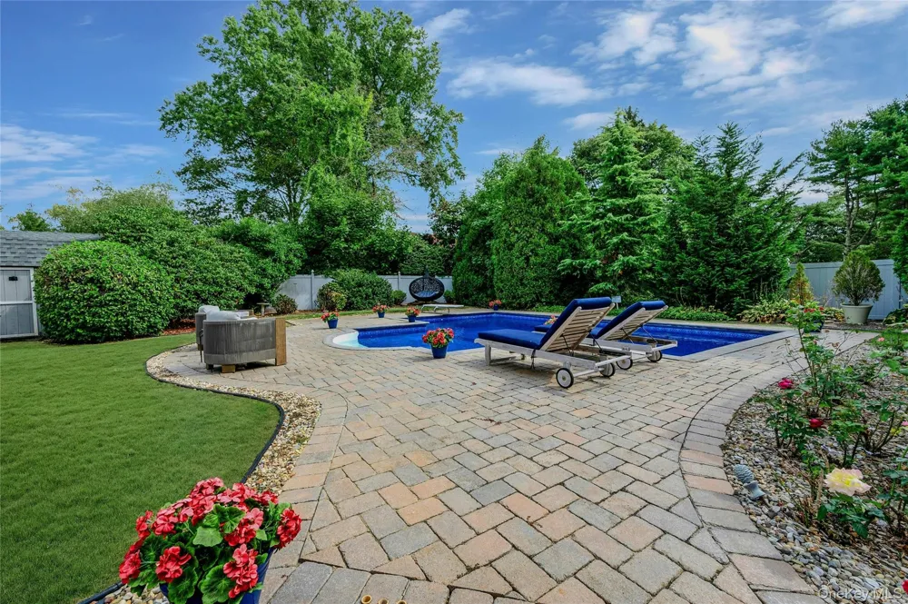 130 Tasker Lane Greenport, NY 11944