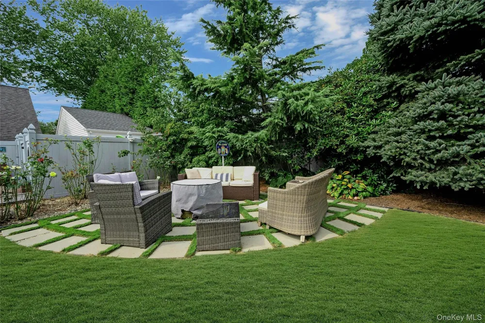 130 Tasker Lane Greenport, NY 11944