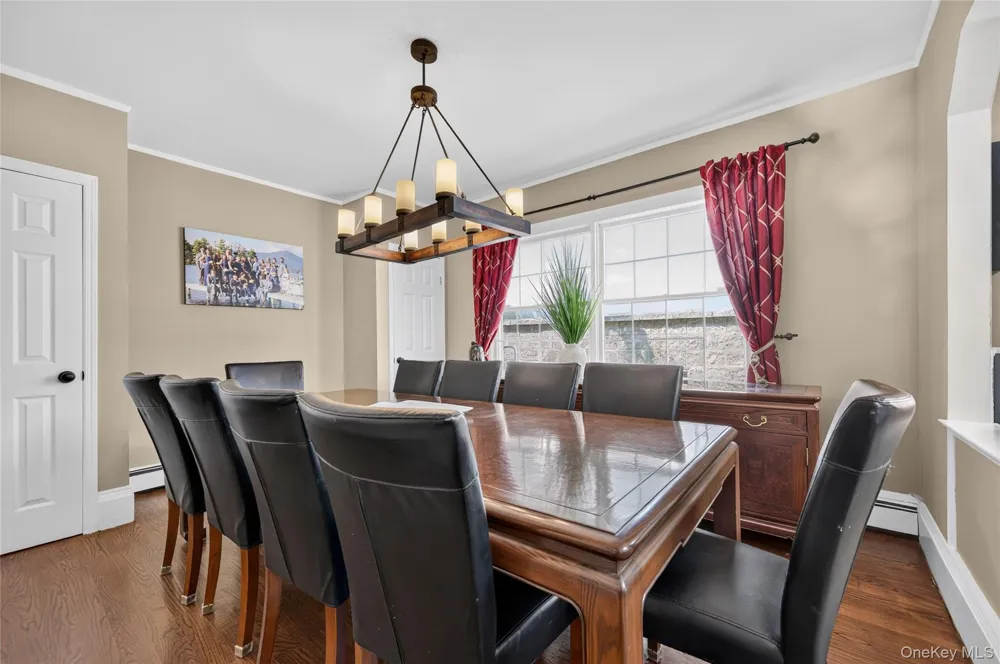 73 Maple Place Huntington, NY 11743