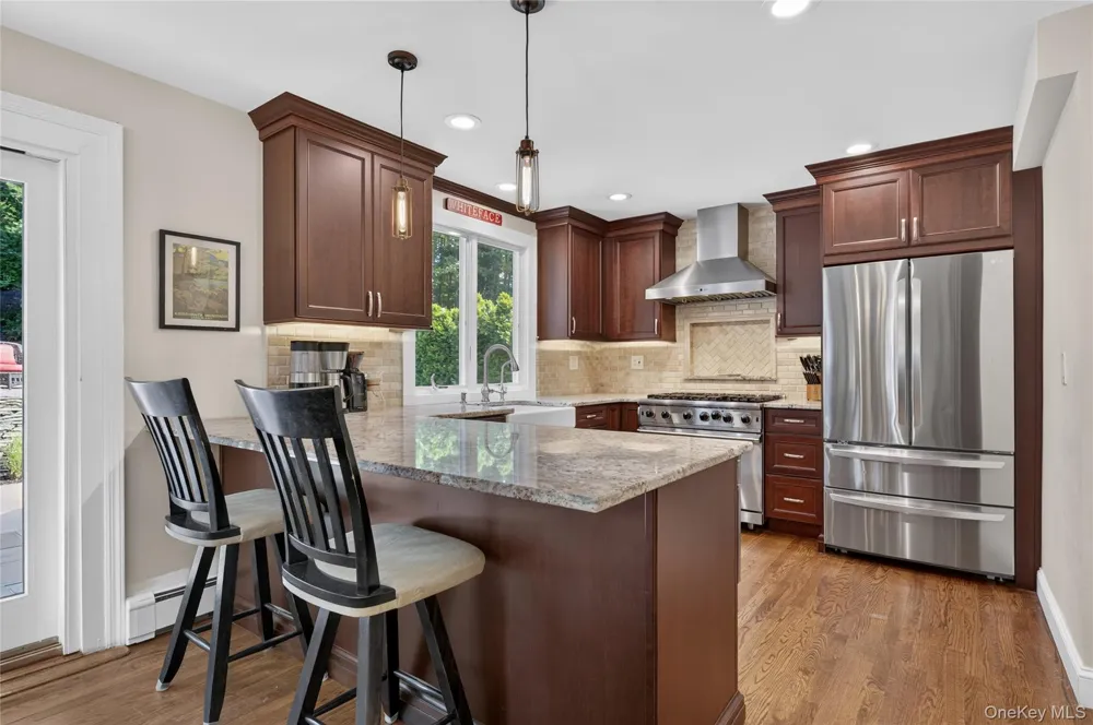 73 Maple Place Huntington, NY 11743