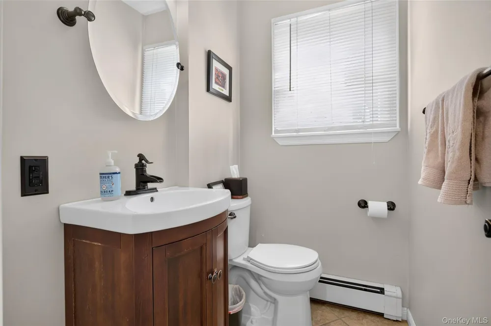 73 Maple Place Huntington, NY 11743