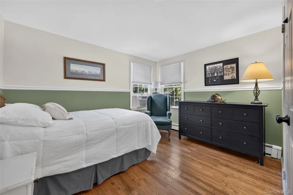 73 Maple Place Huntington, NY 11743