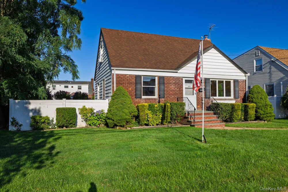 2357 Atlantic Boulevard Wantagh, NY 11793