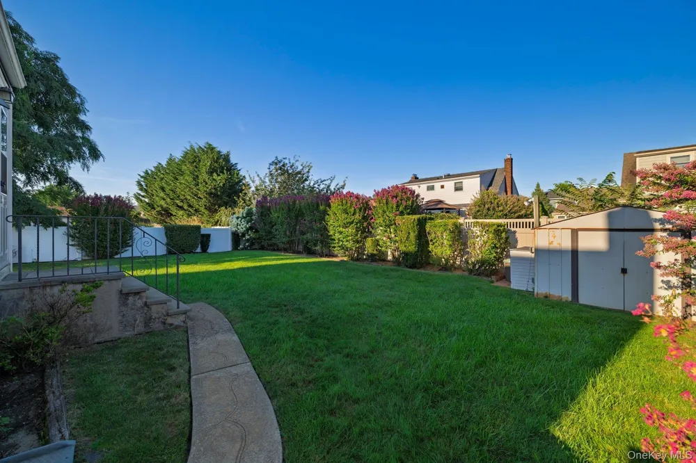 2357 Atlantic Boulevard Wantagh, NY 11793