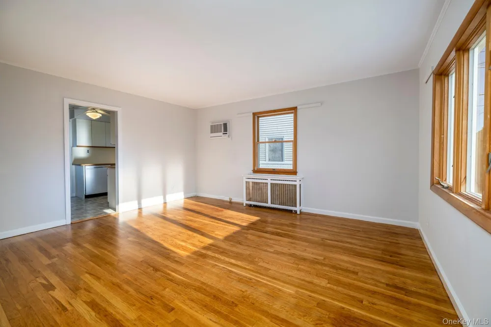 2357 Atlantic Boulevard Wantagh, NY 11793
