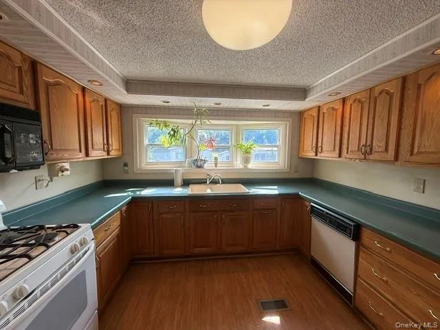 567 Sheafe Rd #43 Wappingers Falls, NY 12590