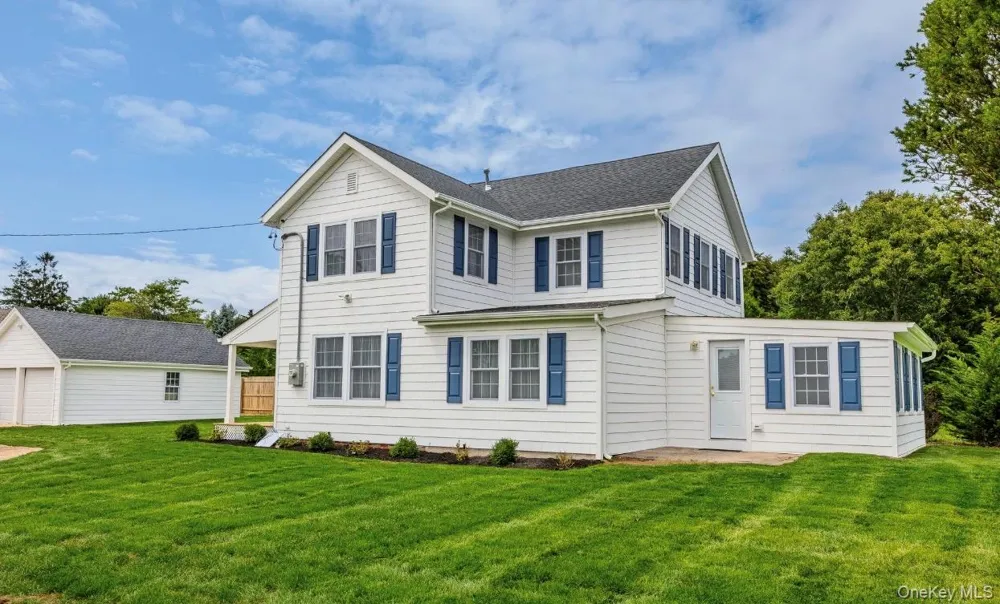 12 Pleasant Avenue Westhampton, NY 11977