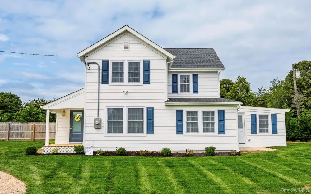 12 Pleasant Avenue Westhampton, NY 11977