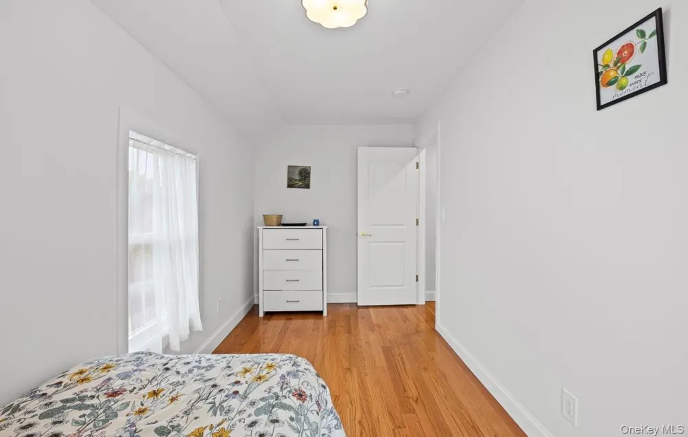 12 Pleasant Avenue Westhampton, NY 11977