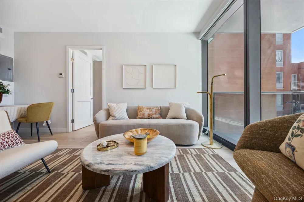 38-20 Parsons Boulevard #433 Flushing, NY 11354