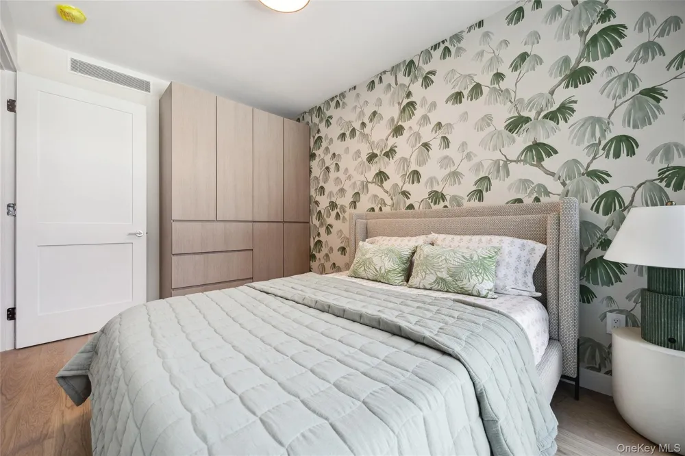 38-20 Parsons Boulevard #433 Flushing, NY 11354