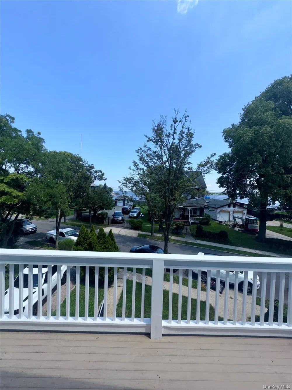 675 King Avenue Bronx, NY 10464