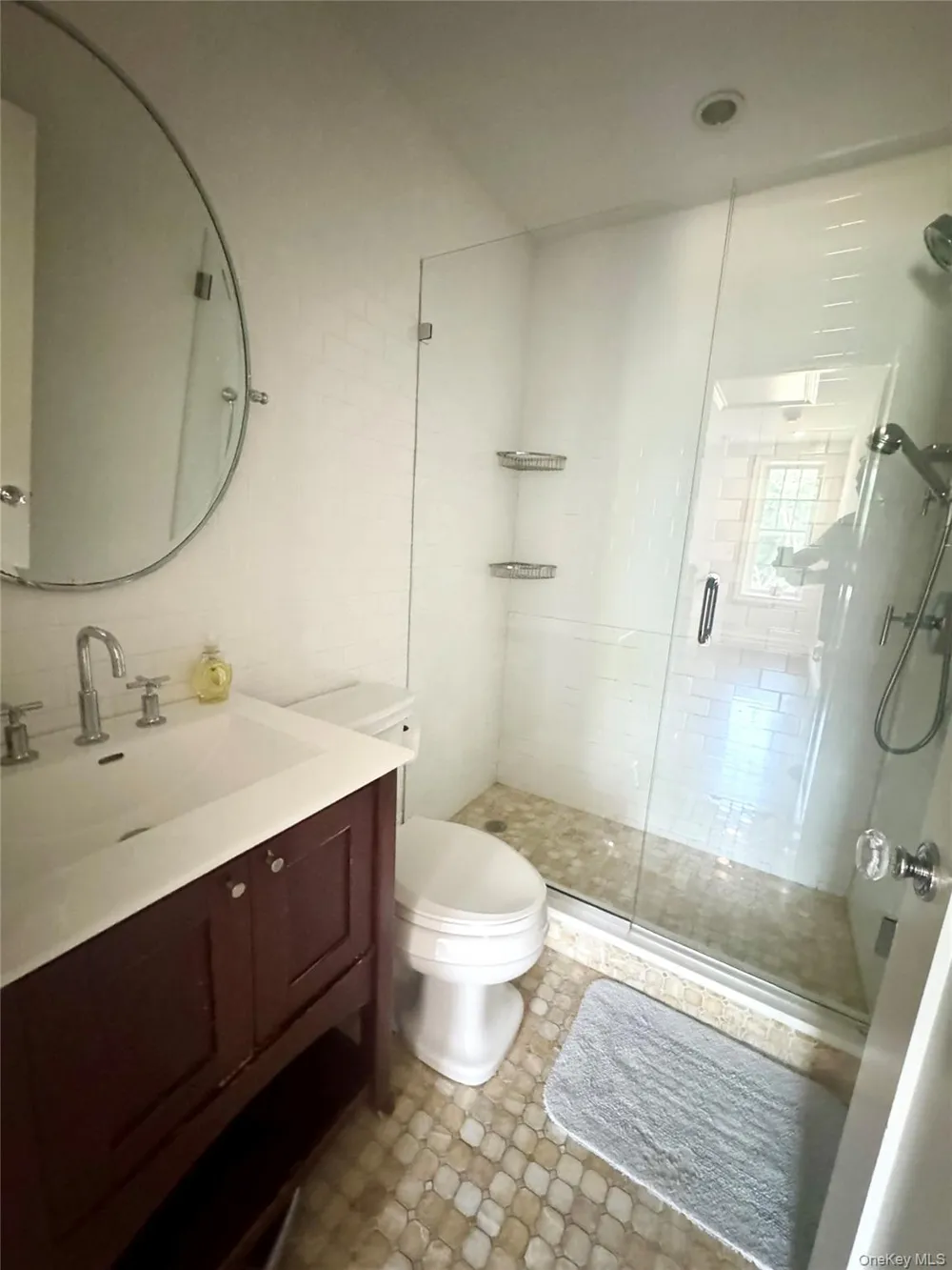 675 King Avenue Bronx, NY 10464