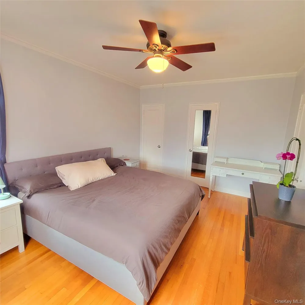 68-37 108th Street #6H Forest Hills, NY 11375