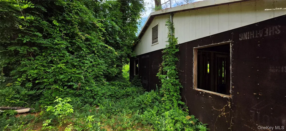 6010 State Route 97 Narrowsburg, NY 12764