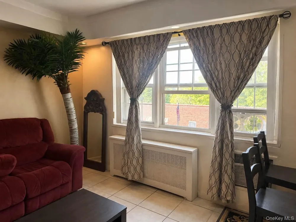 86-11 151st Avenue #4K Howard Beach, NY 11414