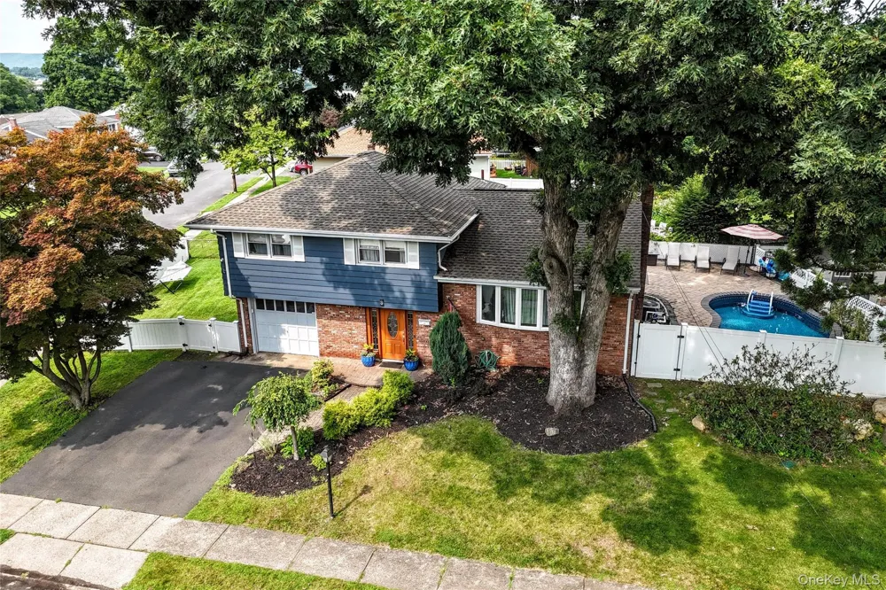 3 Forest Knoll Drive Suffern, NY 10901