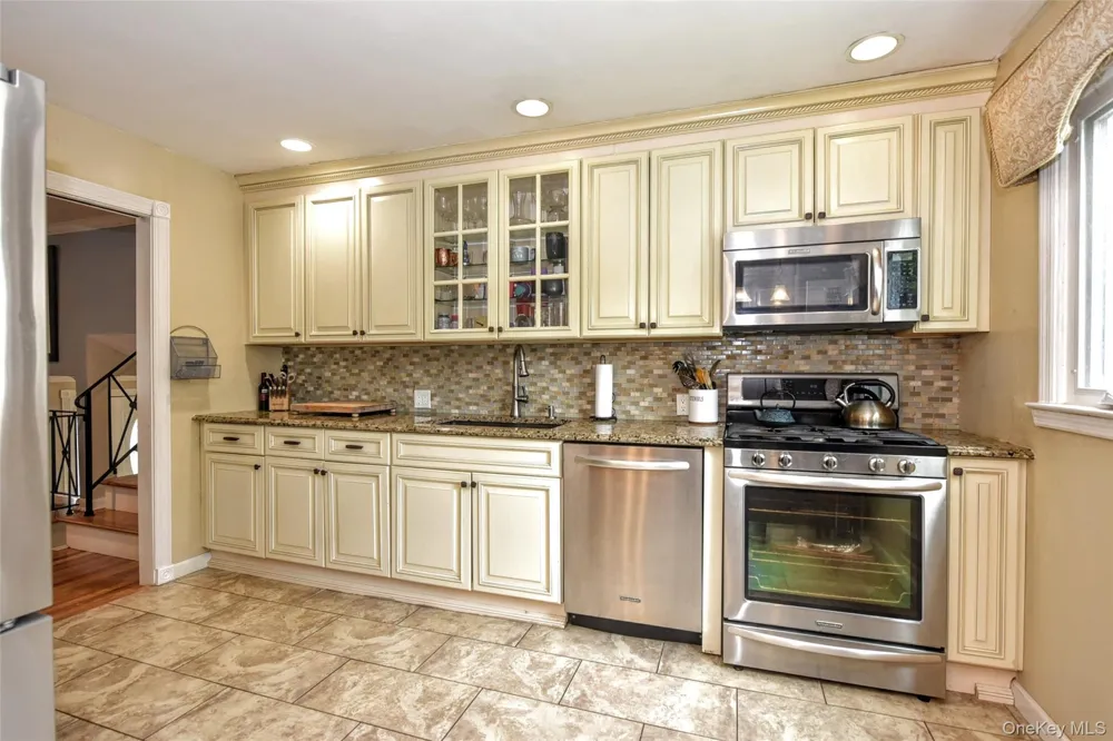 3 Forest Knoll Drive Suffern, NY 10901