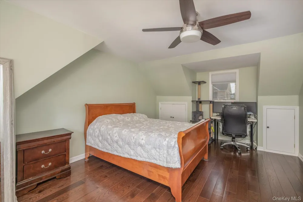 944 Cathedral Avenue Franklin Square, NY 11010