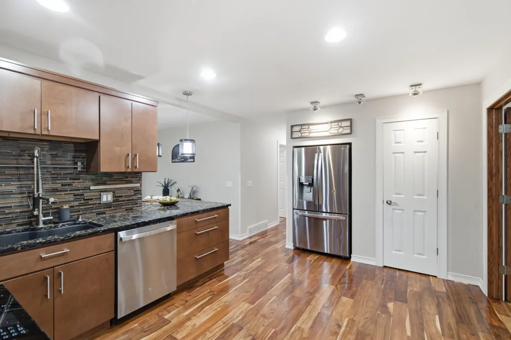 5643 E C AVENUE Richland, MI 49083