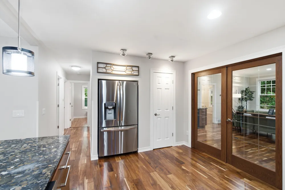 5643 E C AVENUE Richland, MI 49083