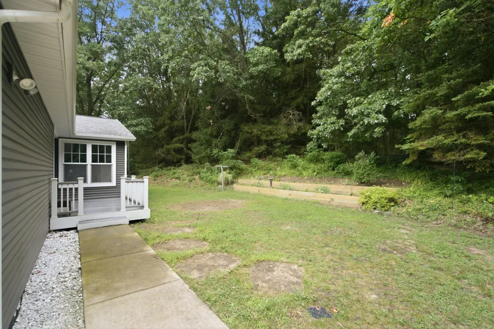 5643 E C AVENUE Richland, MI 49083