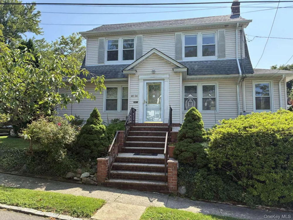 4634 Iris Lane Great Neck, NY 11020