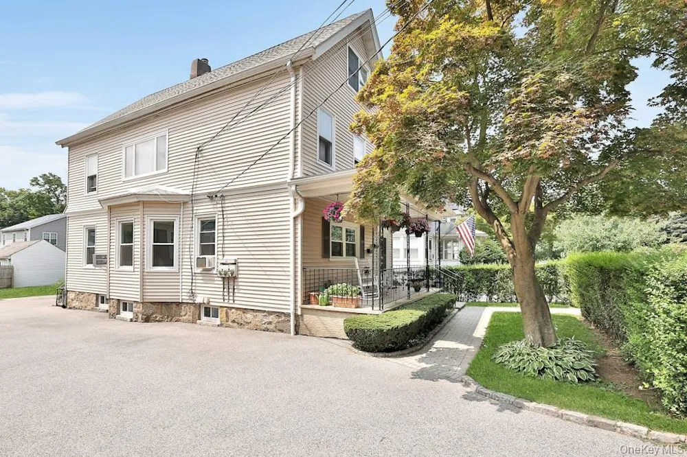 747 Pelhamdale Avenue #1 Pelham, NY 10803