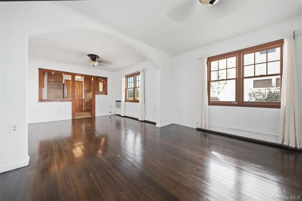 31 Martha Street Freeport, NY 11520