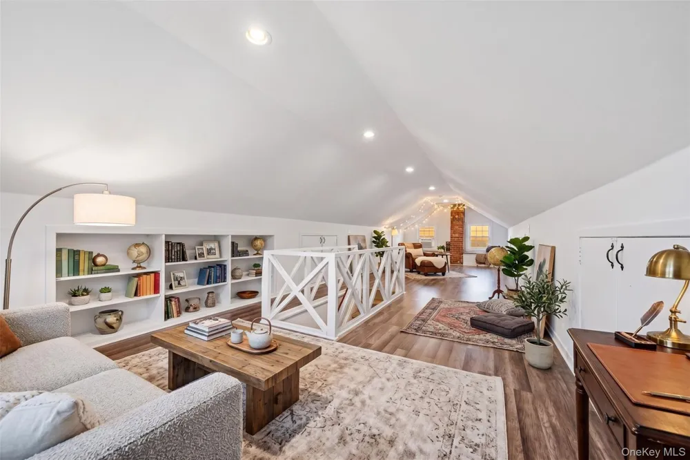 31 Martha Street Freeport, NY 11520