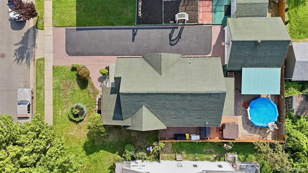 31 Martha Street Freeport, NY 11520