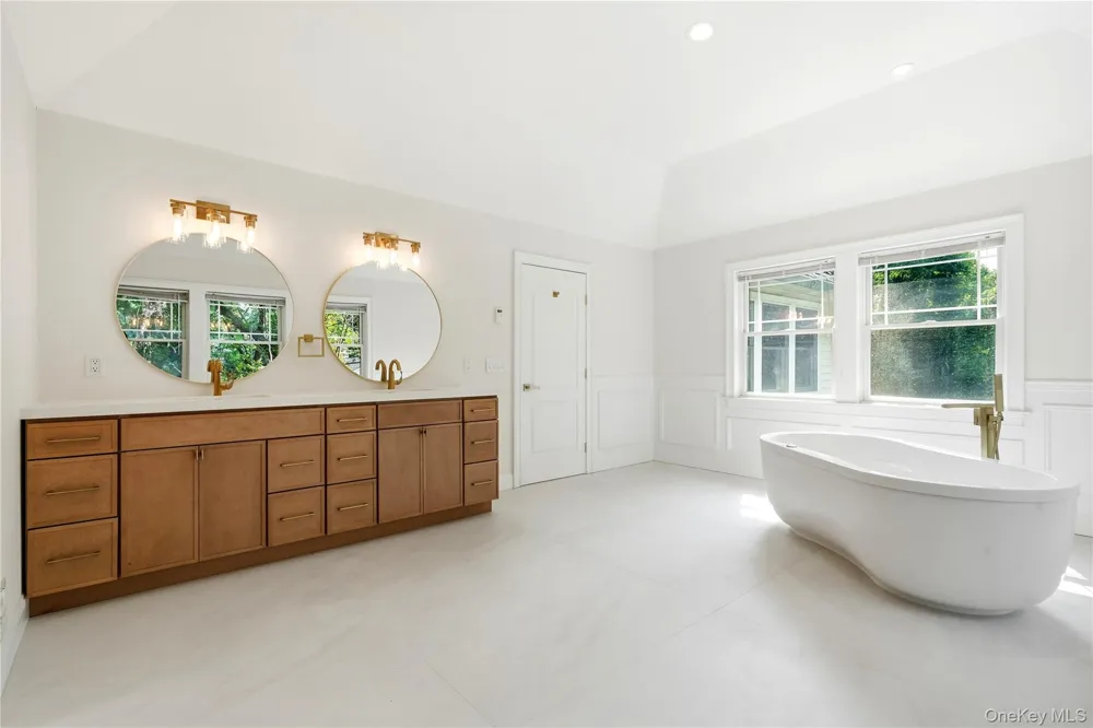 126 Old Field Road East Setauket, NY 11733