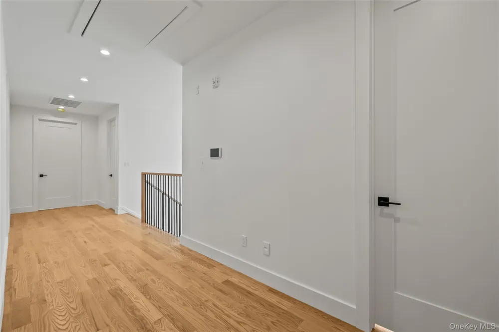 110 Fairview Avenue ##202 Spring Valley, NY 10977