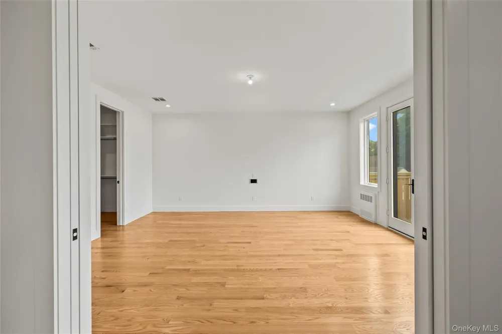 110 Fairview Avenue ##202 Spring Valley, NY 10977