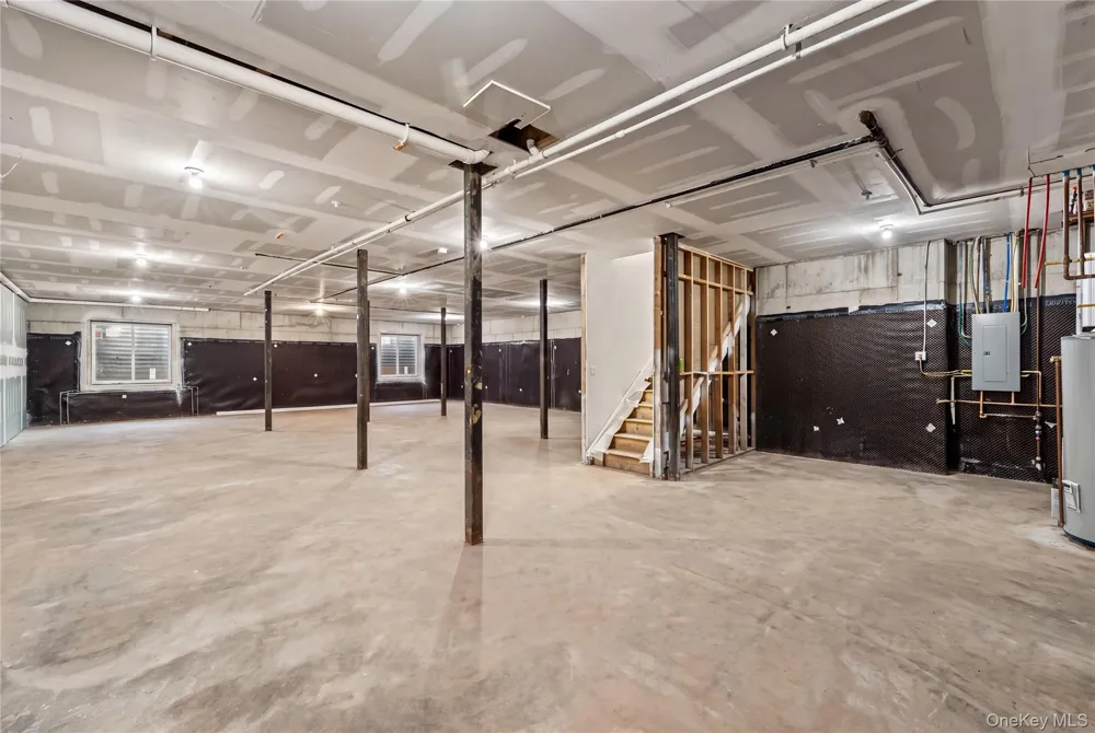 110 Fairview Avenue ##202 Spring Valley, NY 10977