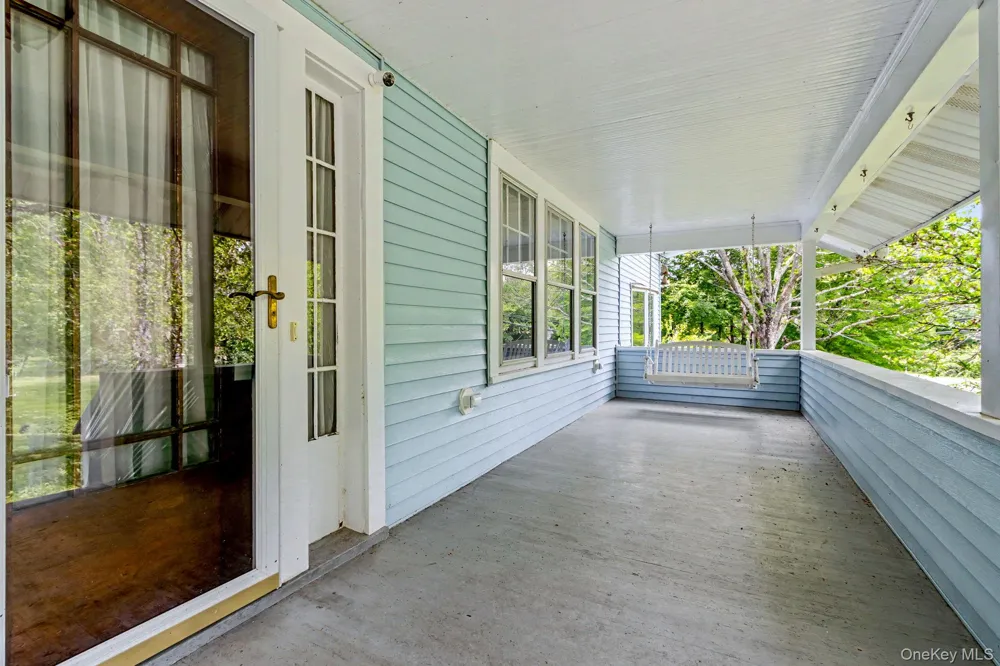 102 E Market Street Hyde Park, NY 12538