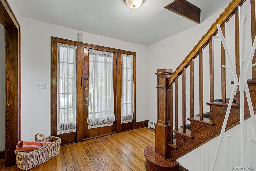 102 E Market Street Hyde Park, NY 12538