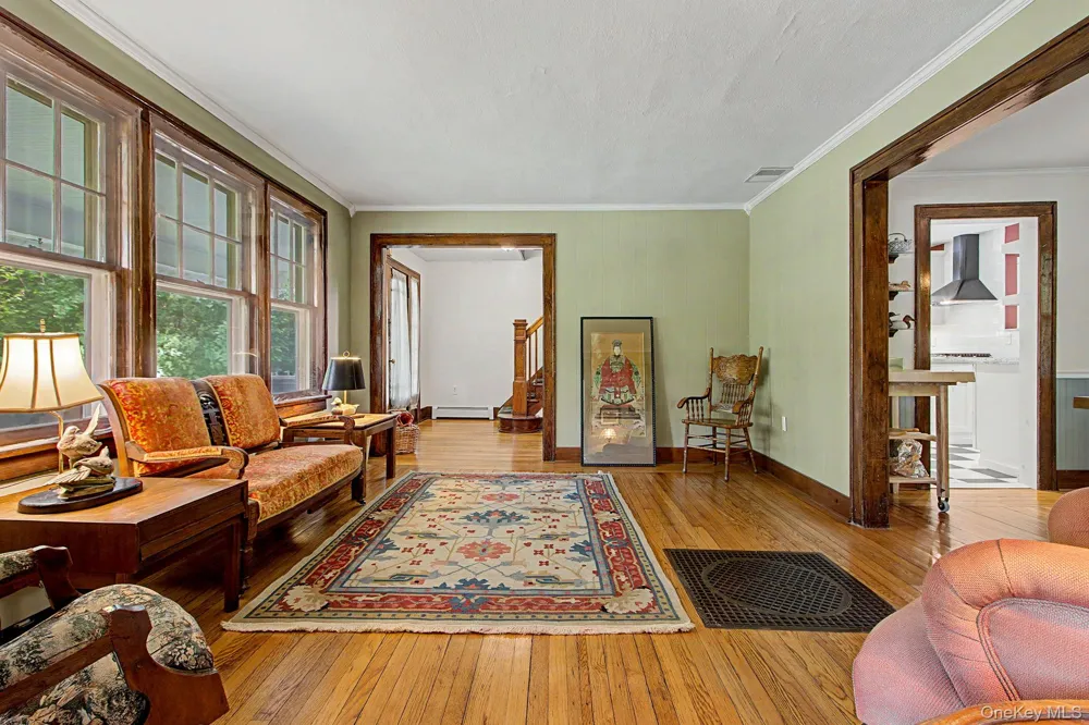 102 E Market Street Hyde Park, NY 12538