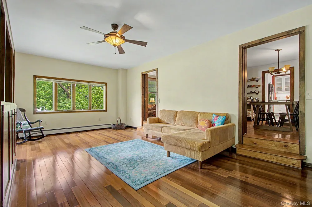 102 E Market Street Hyde Park, NY 12538
