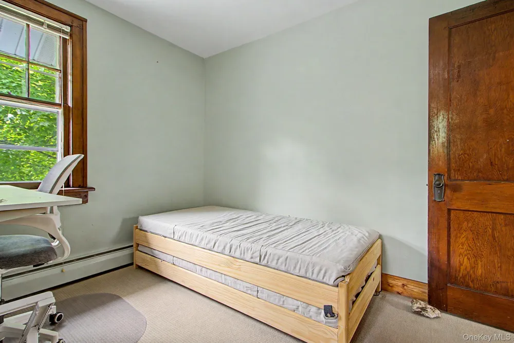 102 E Market Street Hyde Park, NY 12538