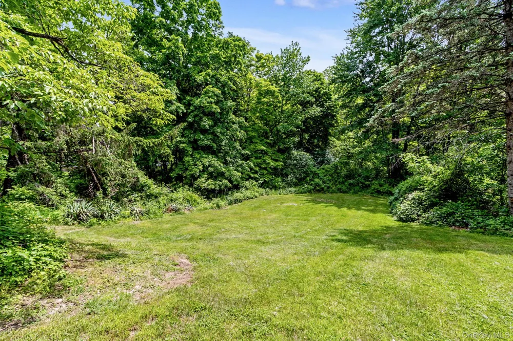 102 E Market Street Hyde Park, NY 12538